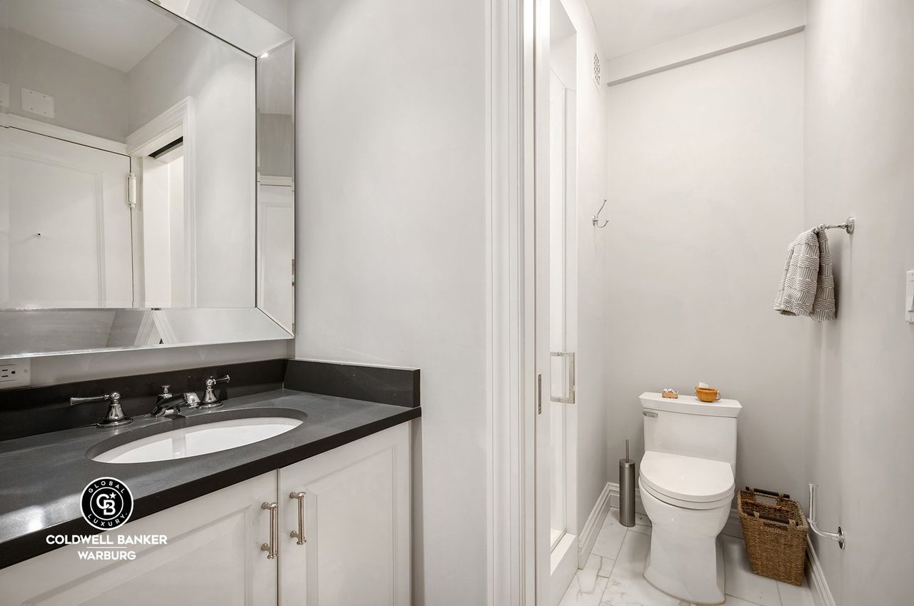 875 5th Ave, #2G