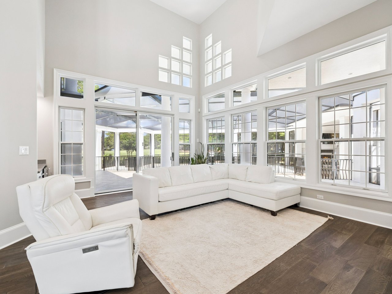 An Elevated Retreat Within Sandestin’s Island Green