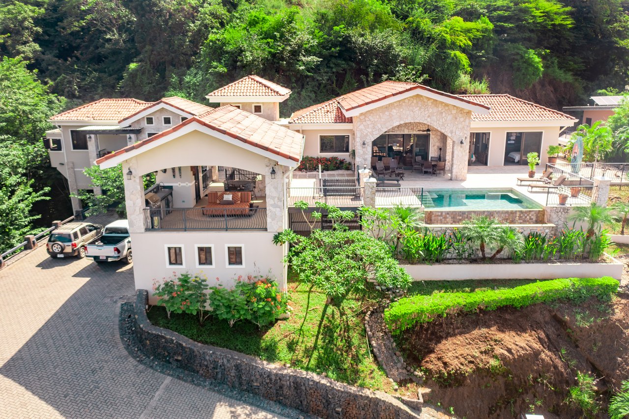 Villa Valhalla | Prime Ocean-View Property in One of Guanacaste’s Most Desirable Beach Towns