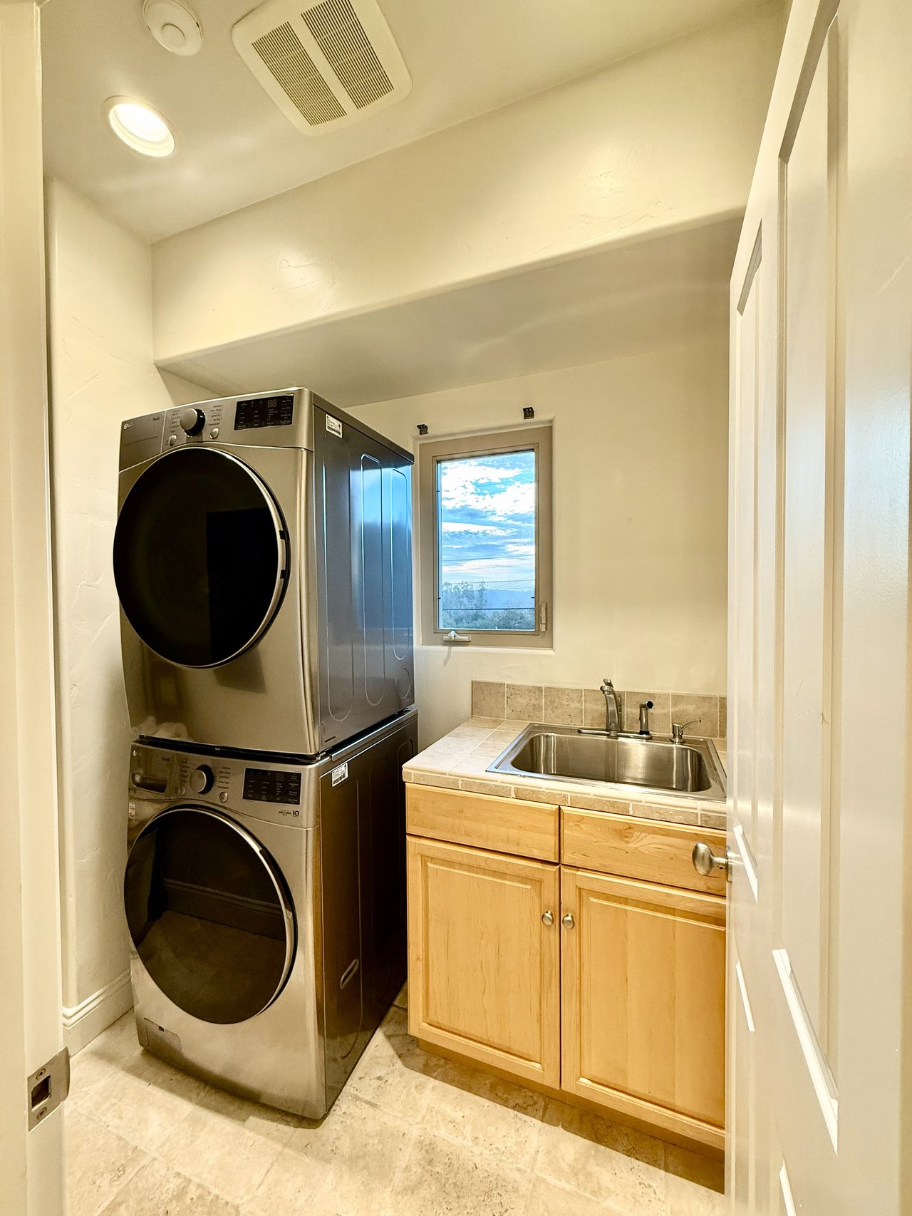 4400 Saint Andrews Rd, Oakland, CA-94605