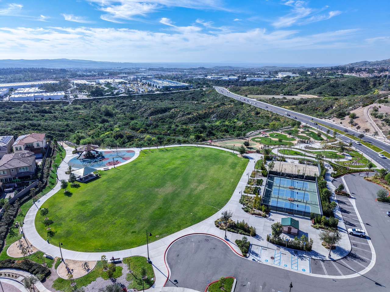 608 White Oaks, Lake Forest