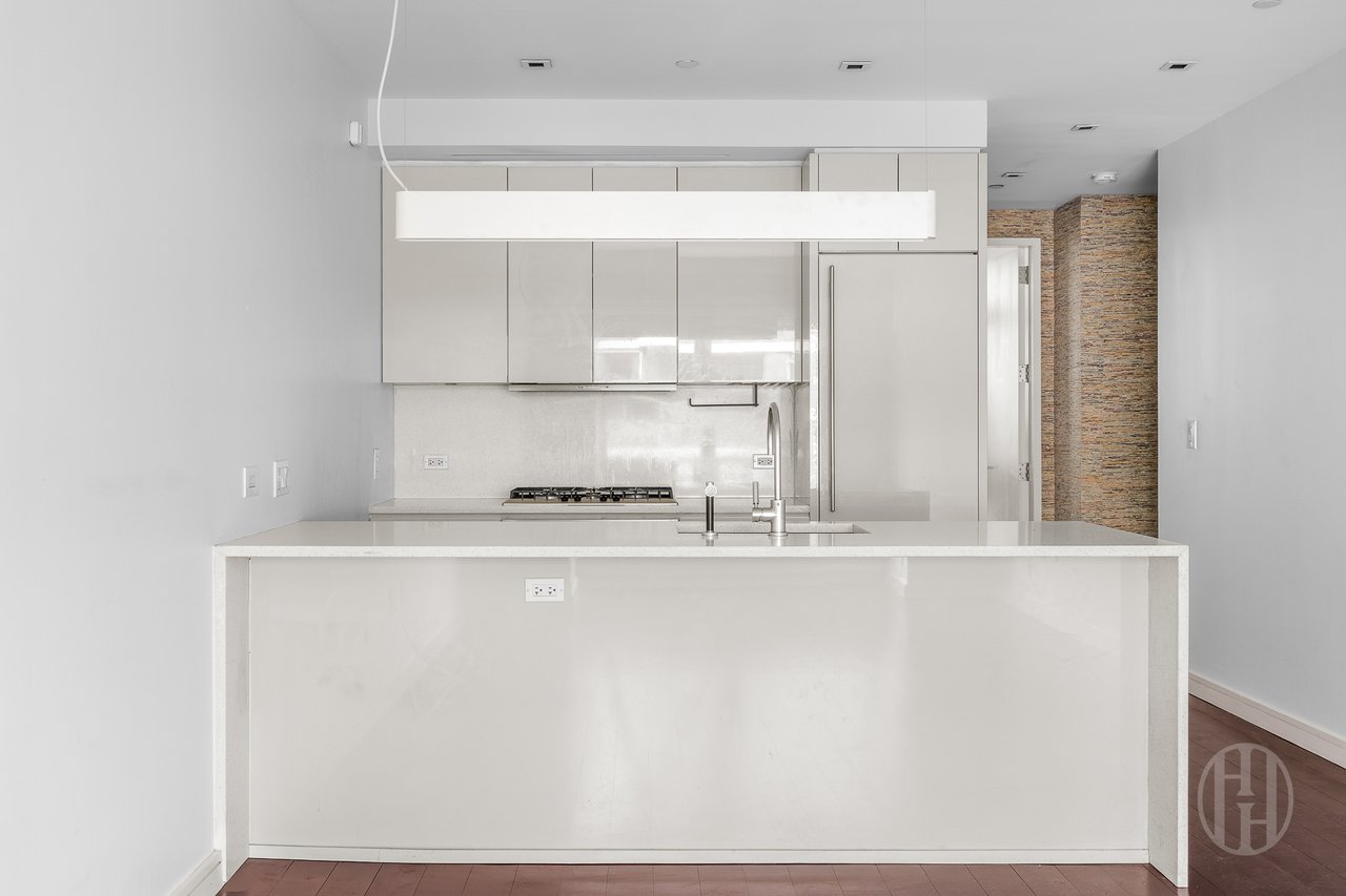 300 East 23rd Street