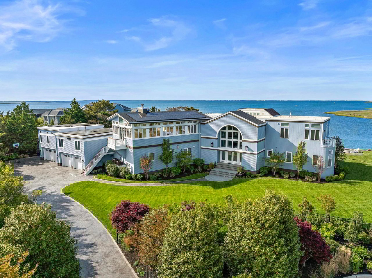 1900 Virginia Ave
