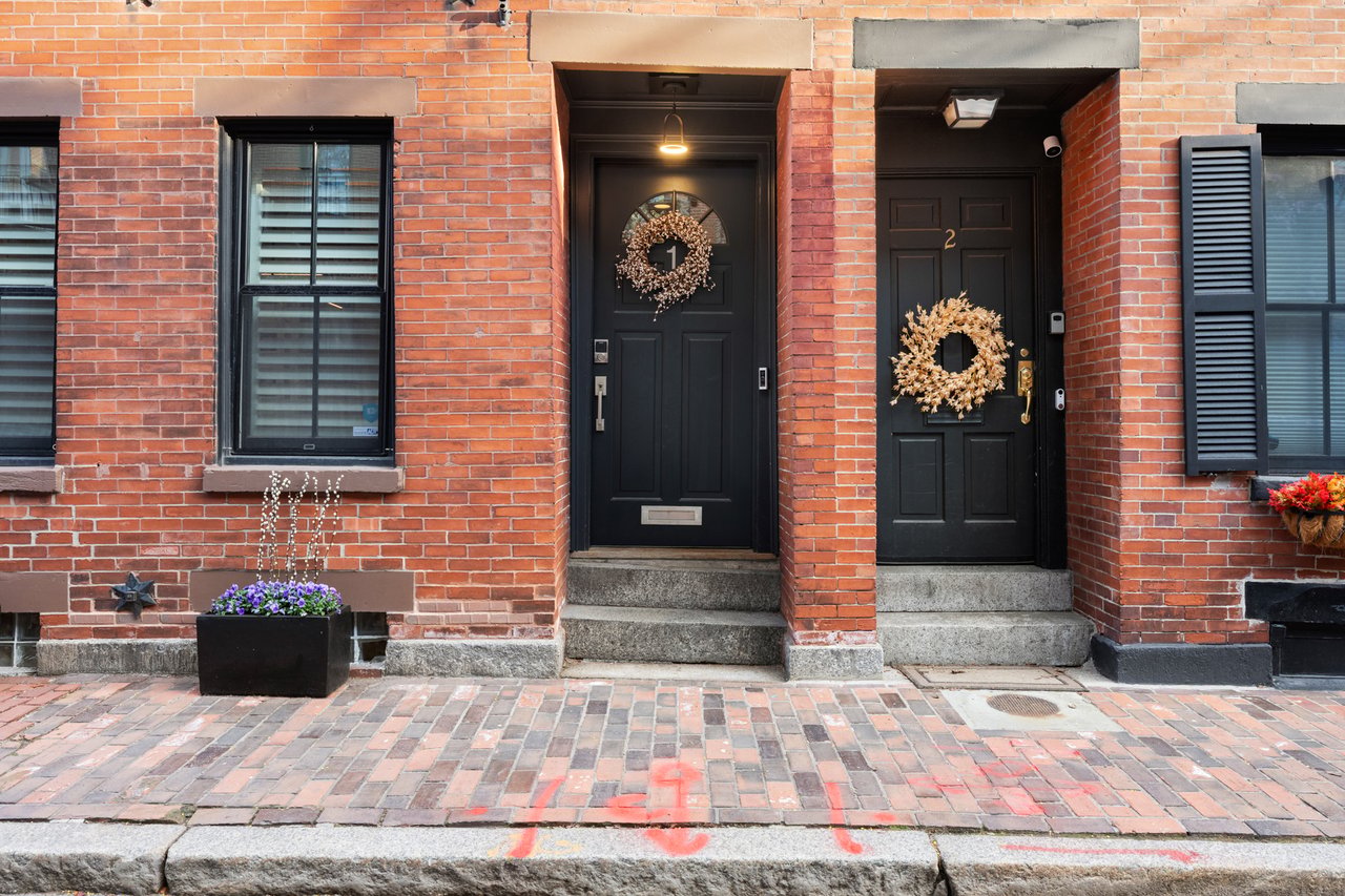 1 Lawrence Street