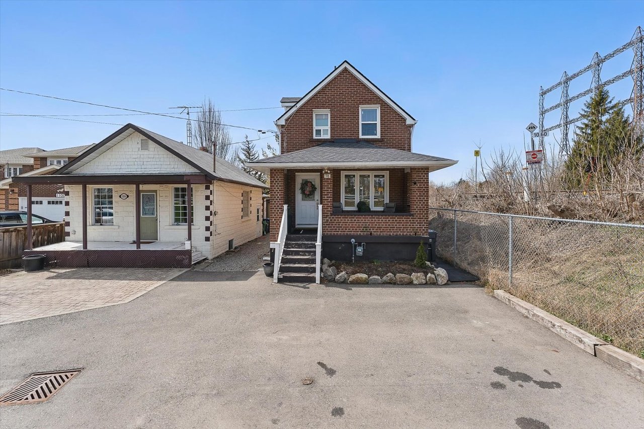 1106 Haig Blvd