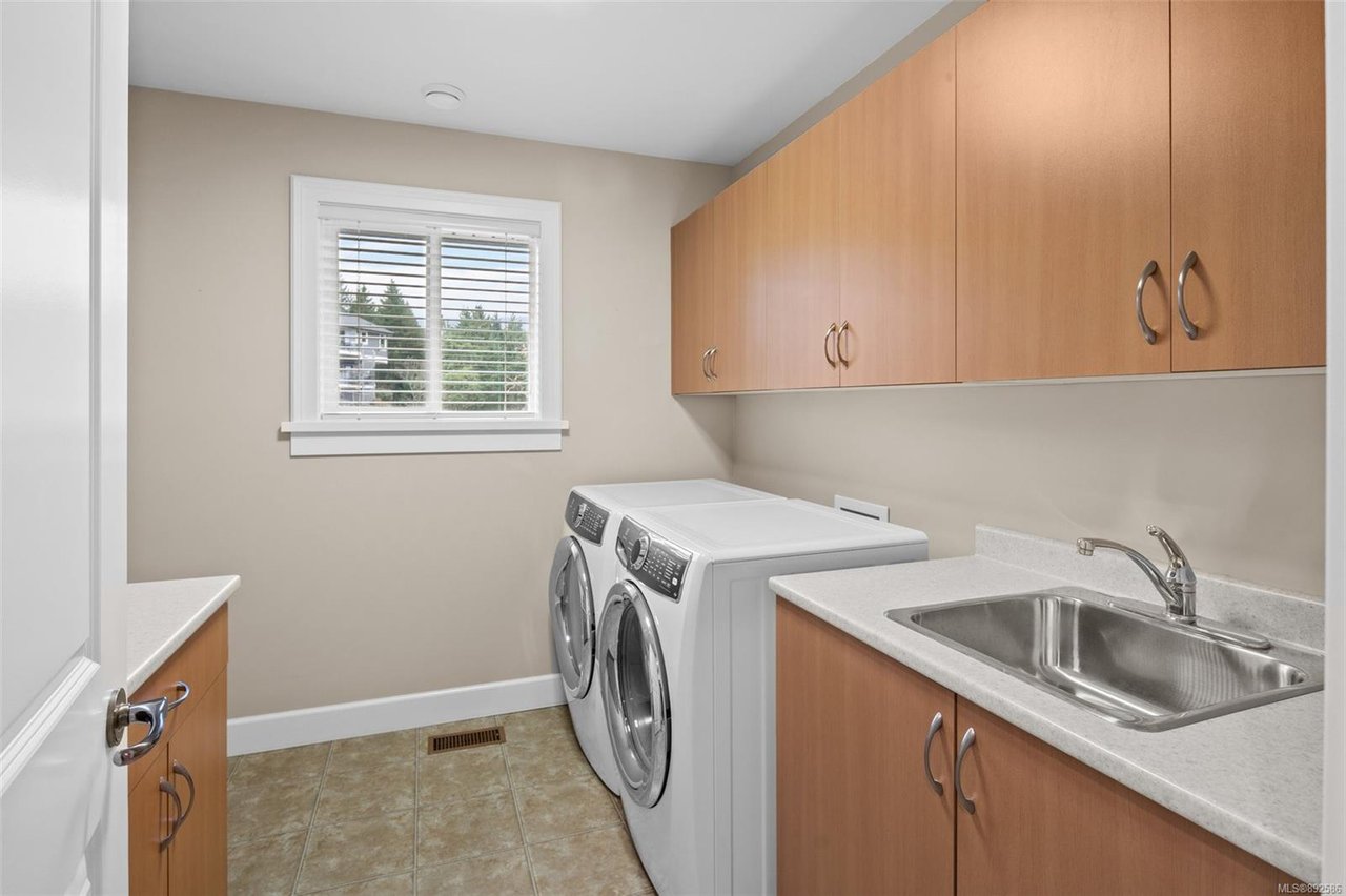 416 Pelican Dr