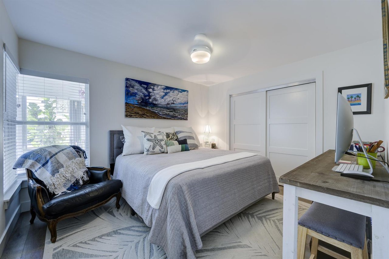 10976 SE Sea Pines Circle