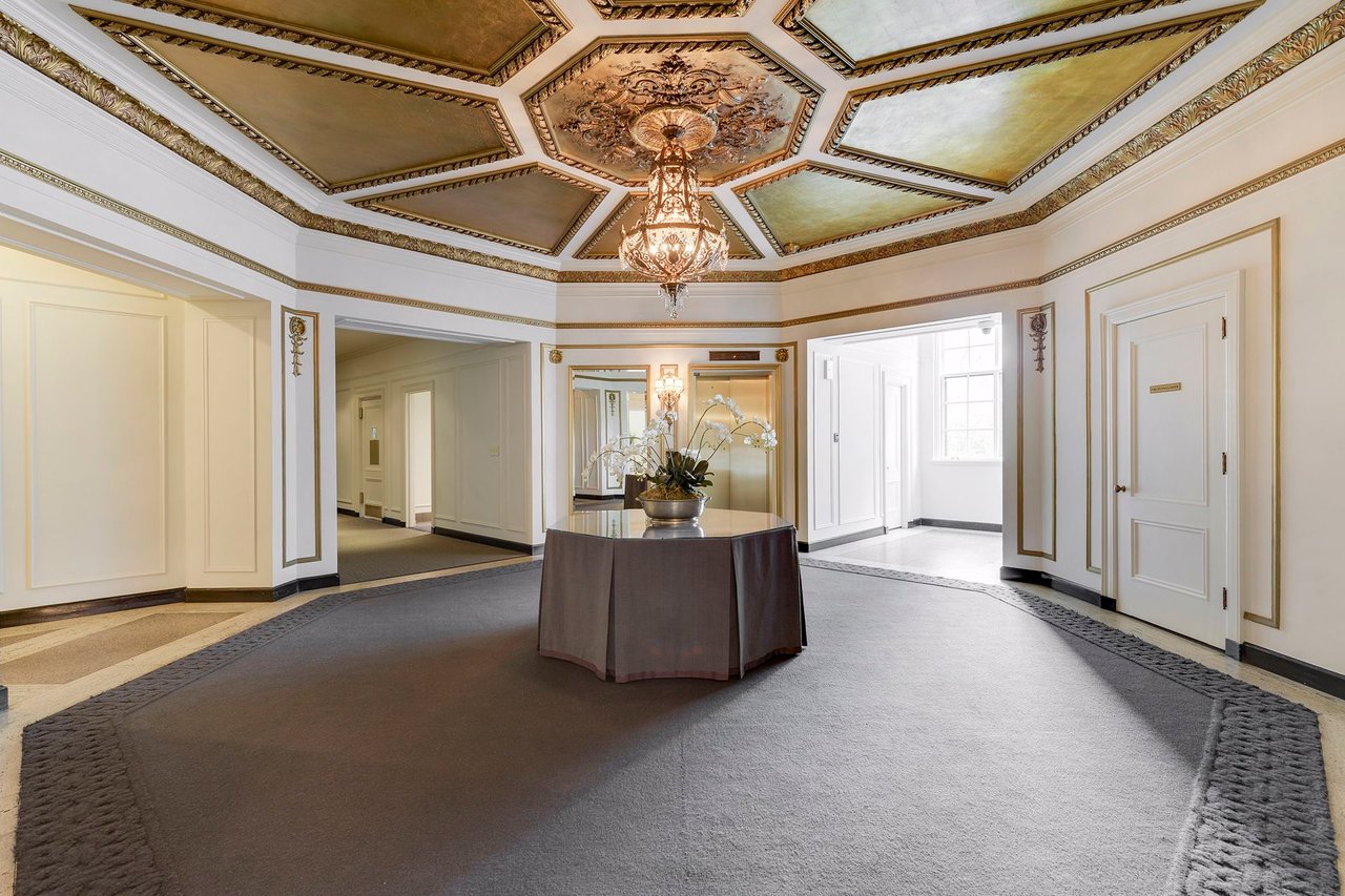 510 Groveland Avenue #304