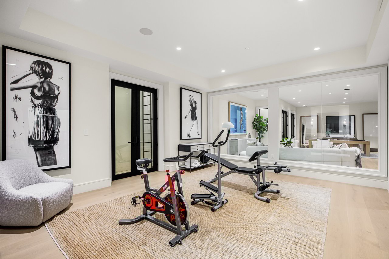 415 N Cliffwood Ave, Brentwood