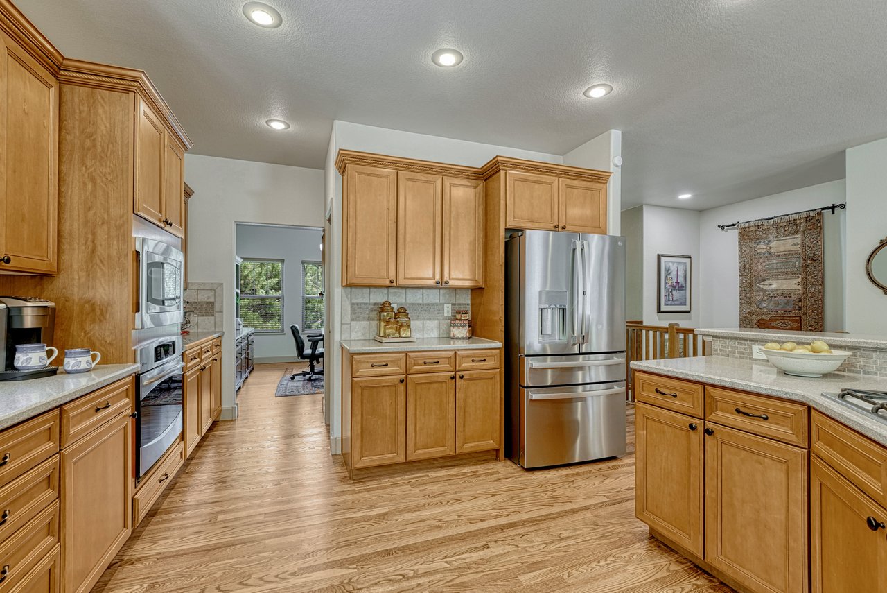 1103 Greenland Forest Drive