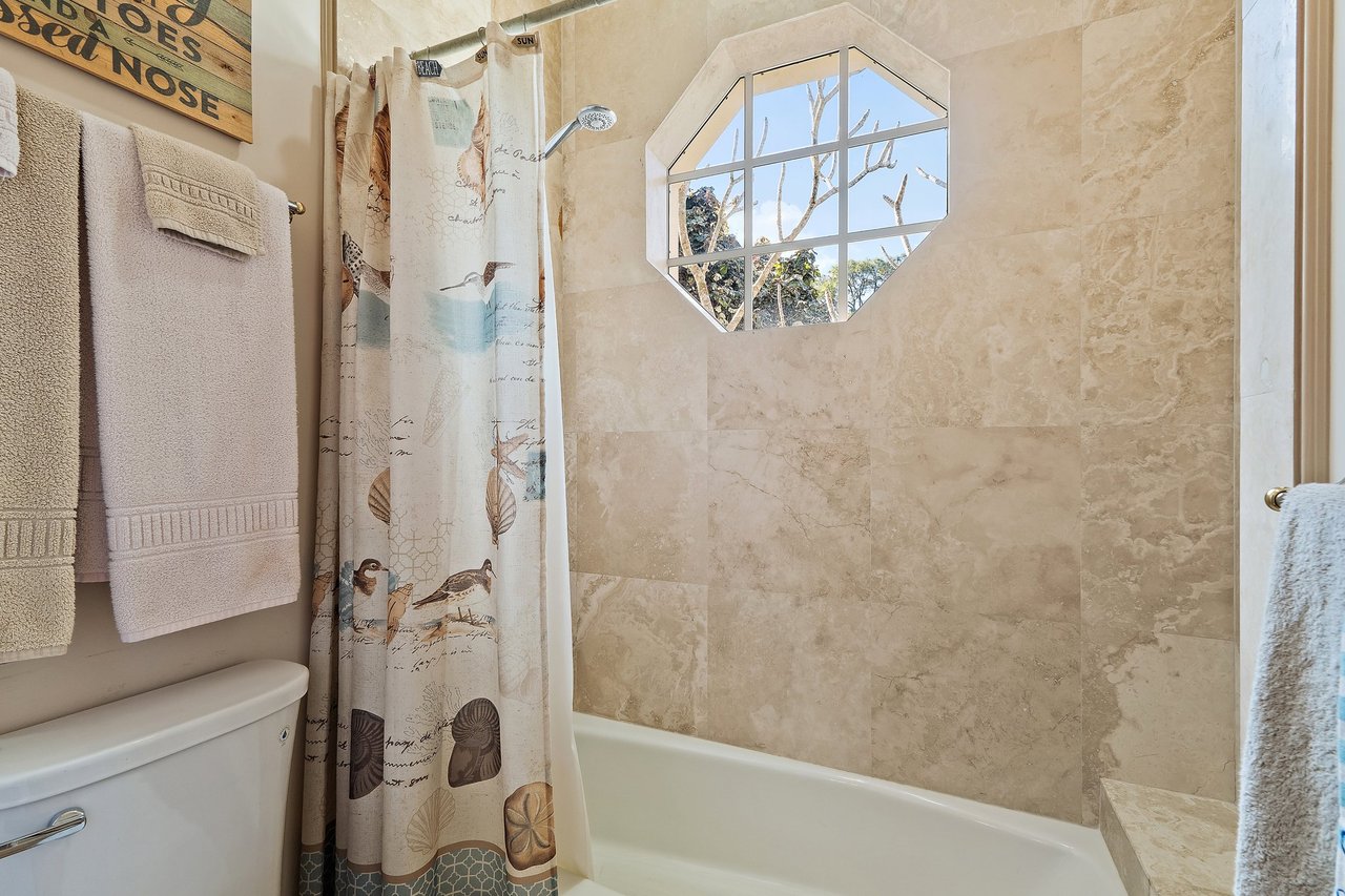 16490 130th Avenue N