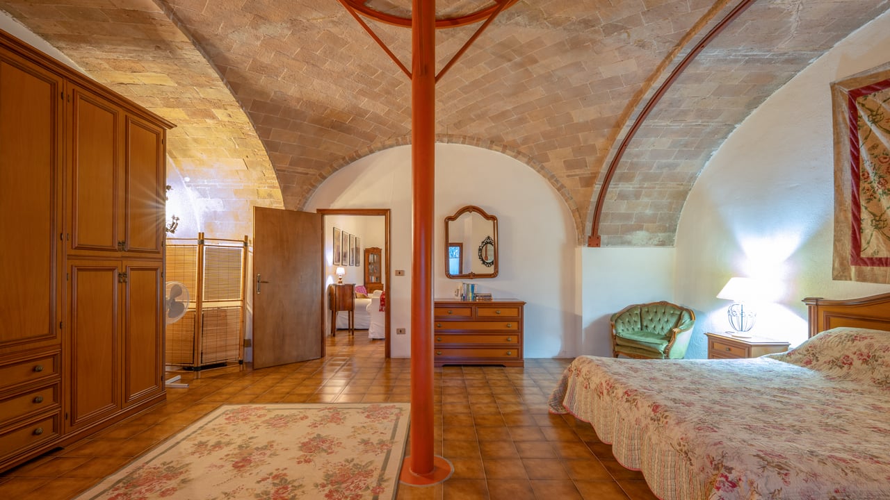 POGGIO COLOMBA