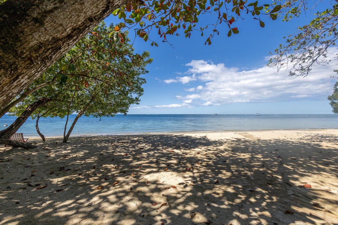 Sea Breeze House on Lot 5D