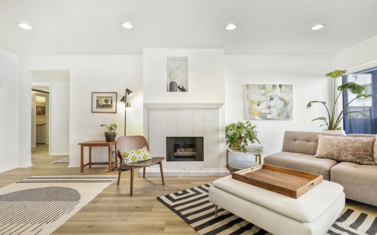 1940 N Highland Ave #23