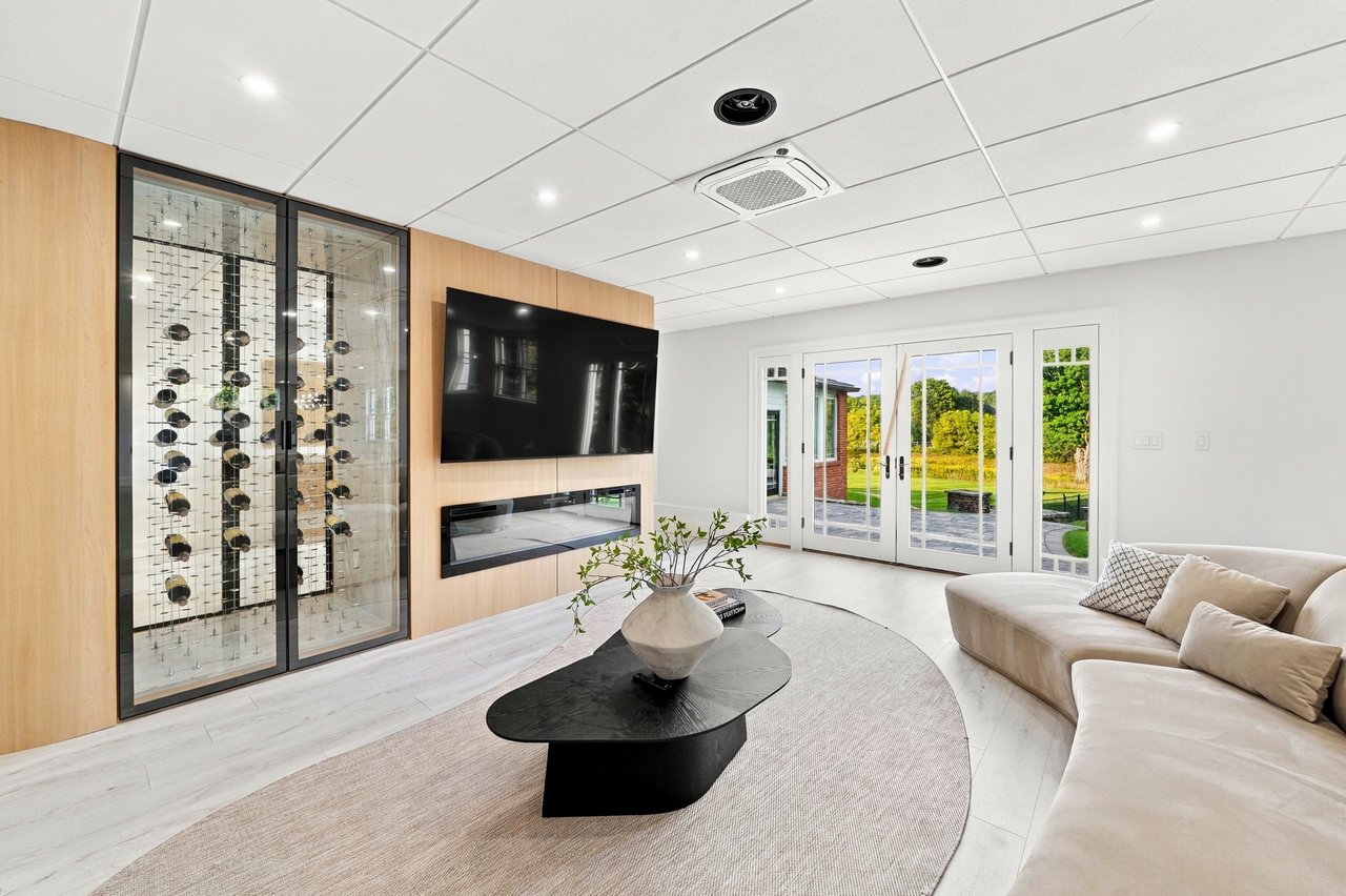 An Exceptional Southborough Estate