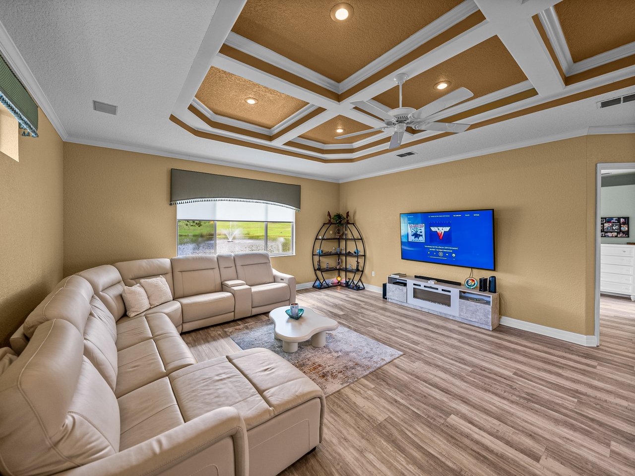 12413 WOODLANDS CIR
