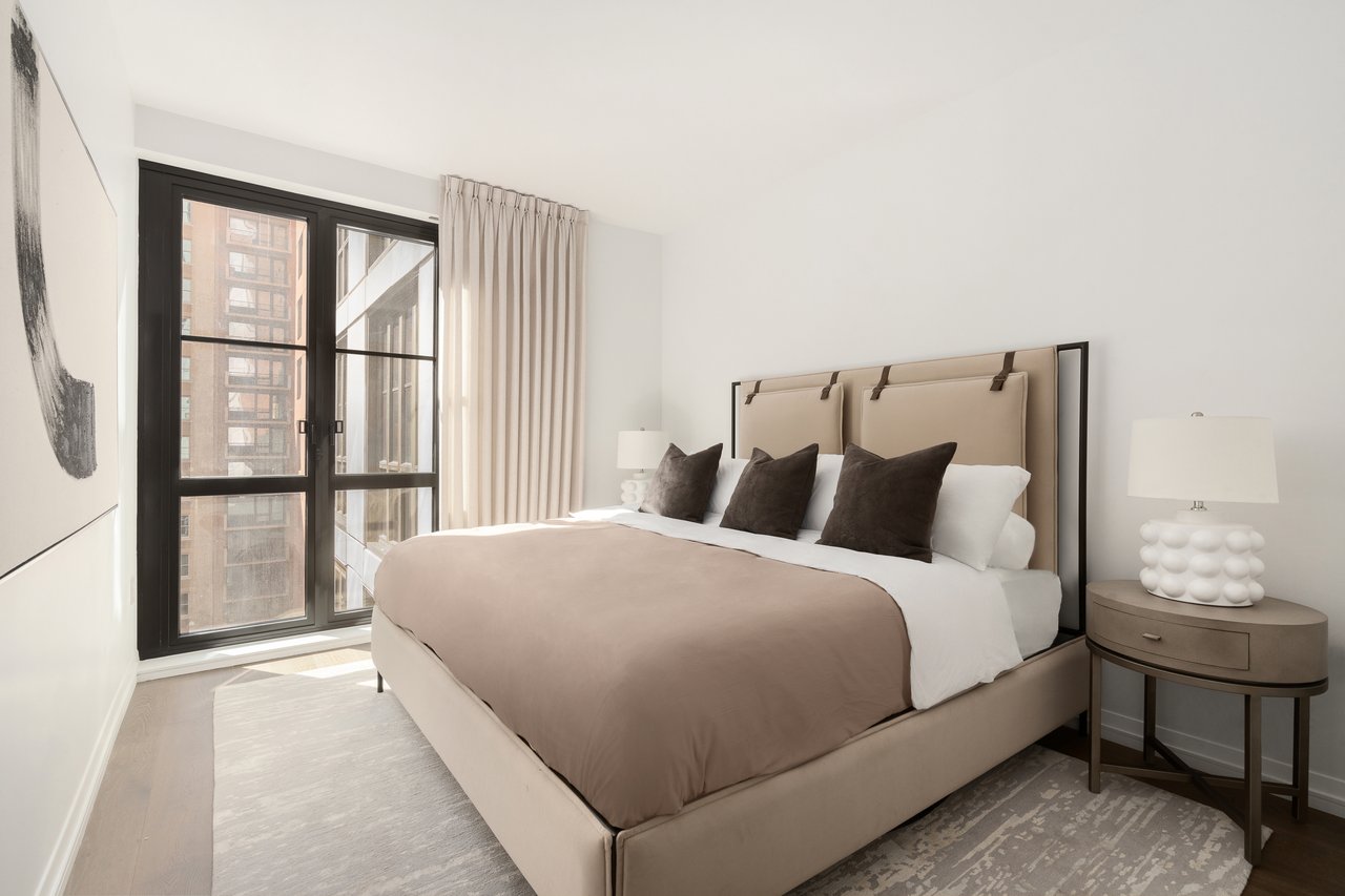 250 West 96th #6G