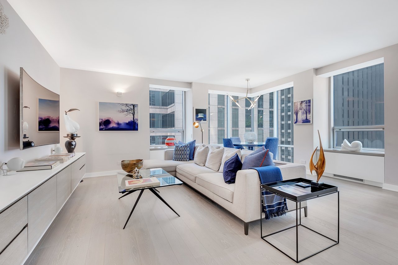 15 West 53rd Street 13J
