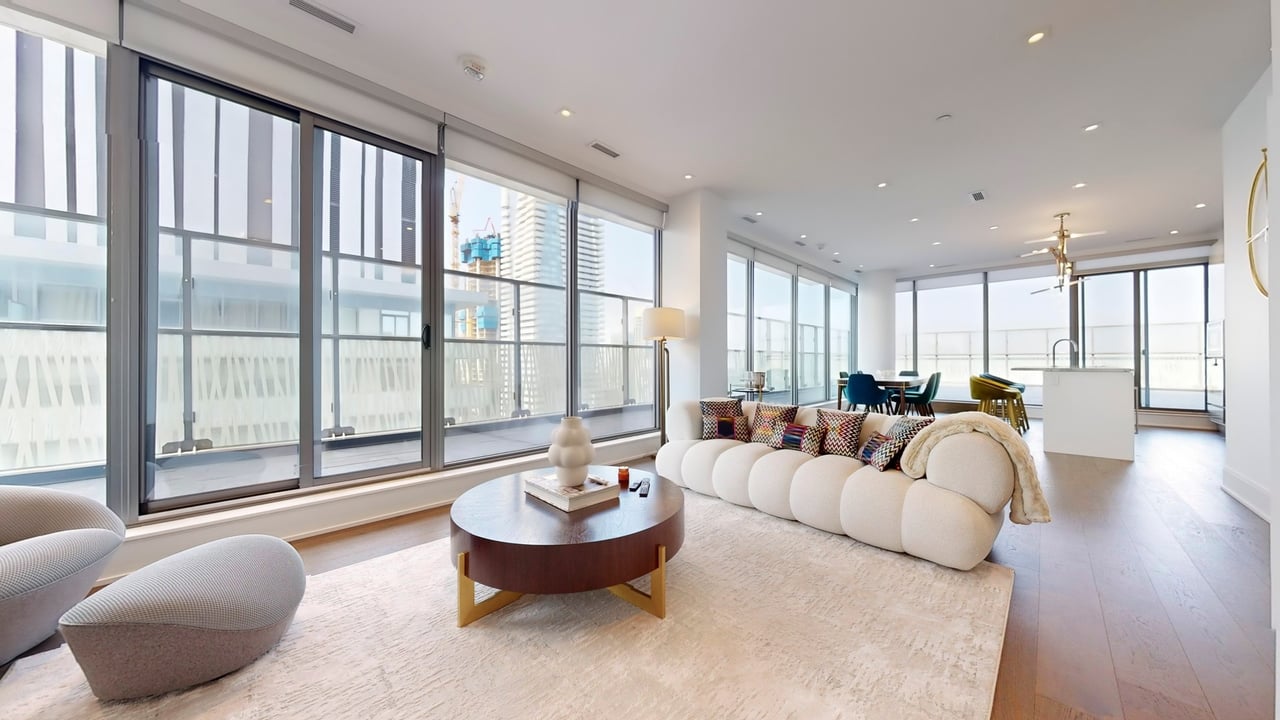 50 Charles St E Suite 5502