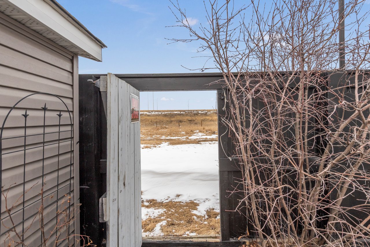 218 Coville Circle NE