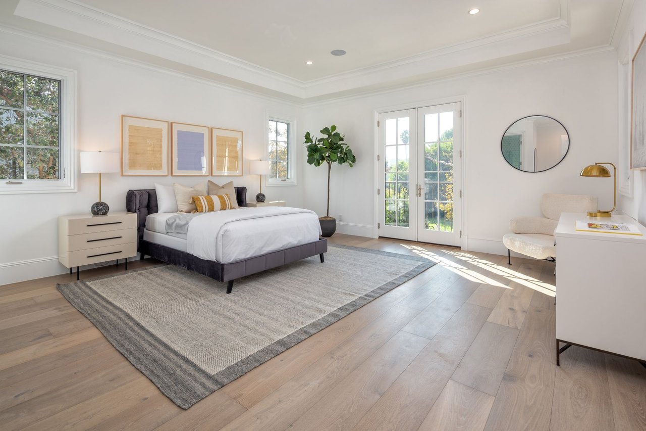 604 Walden Dr