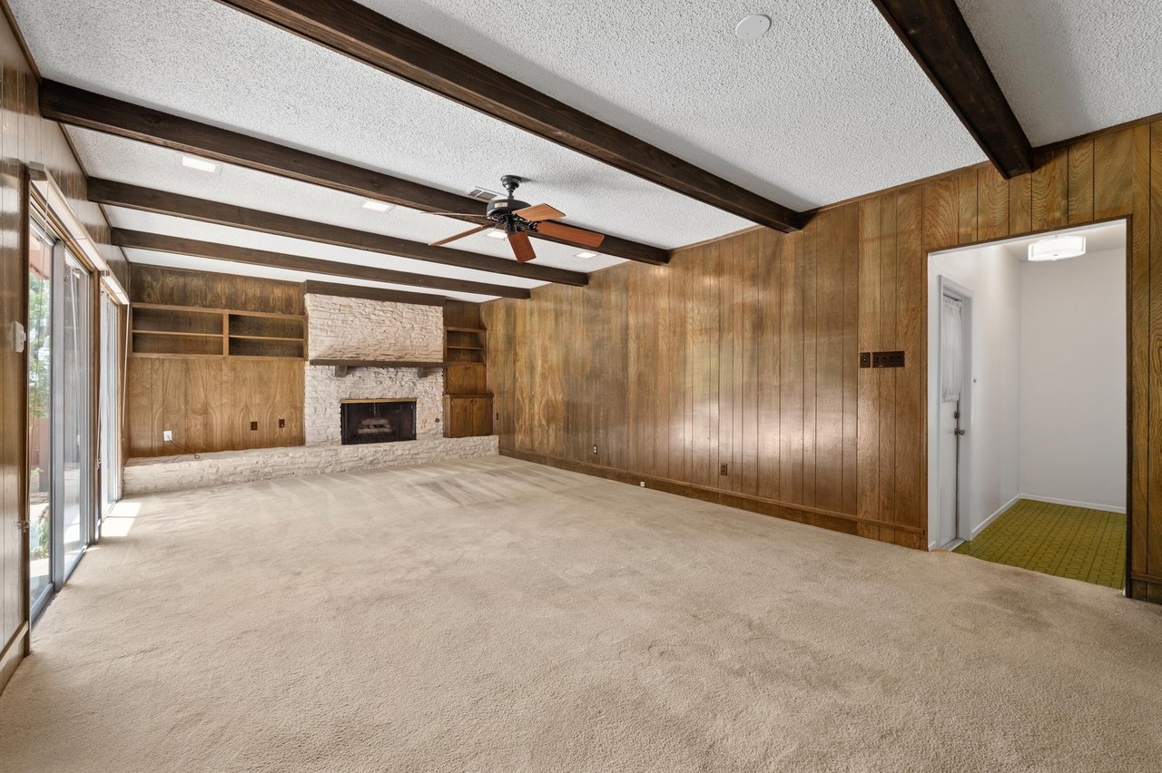 7602 Parkview Circle