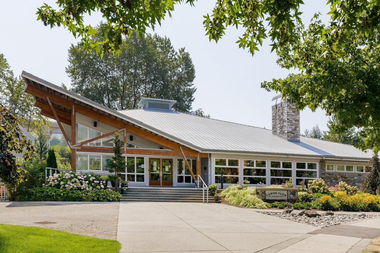 207-500 Klahanie Drive, Port Moody