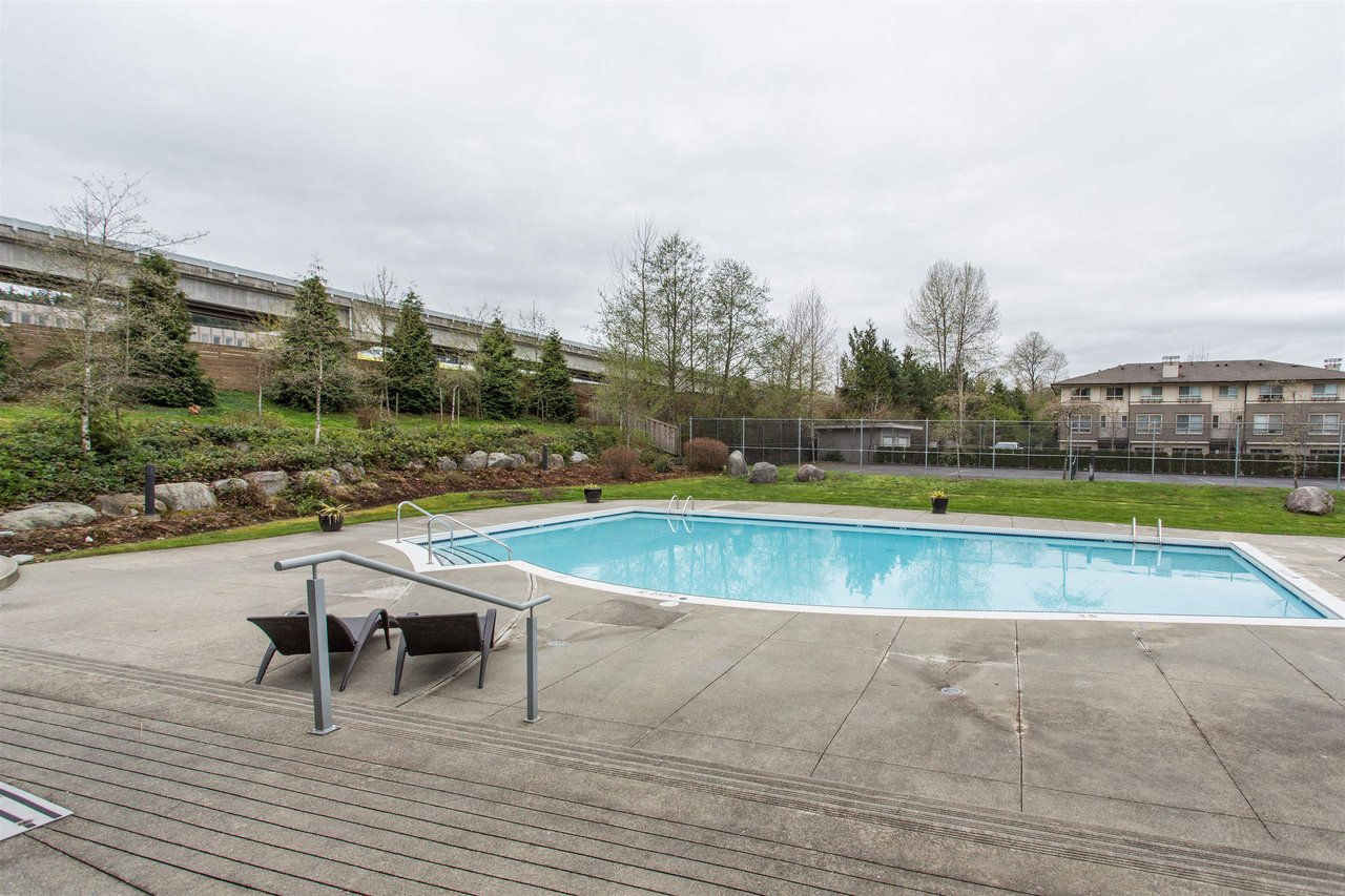 1808-651 Nootka Wy