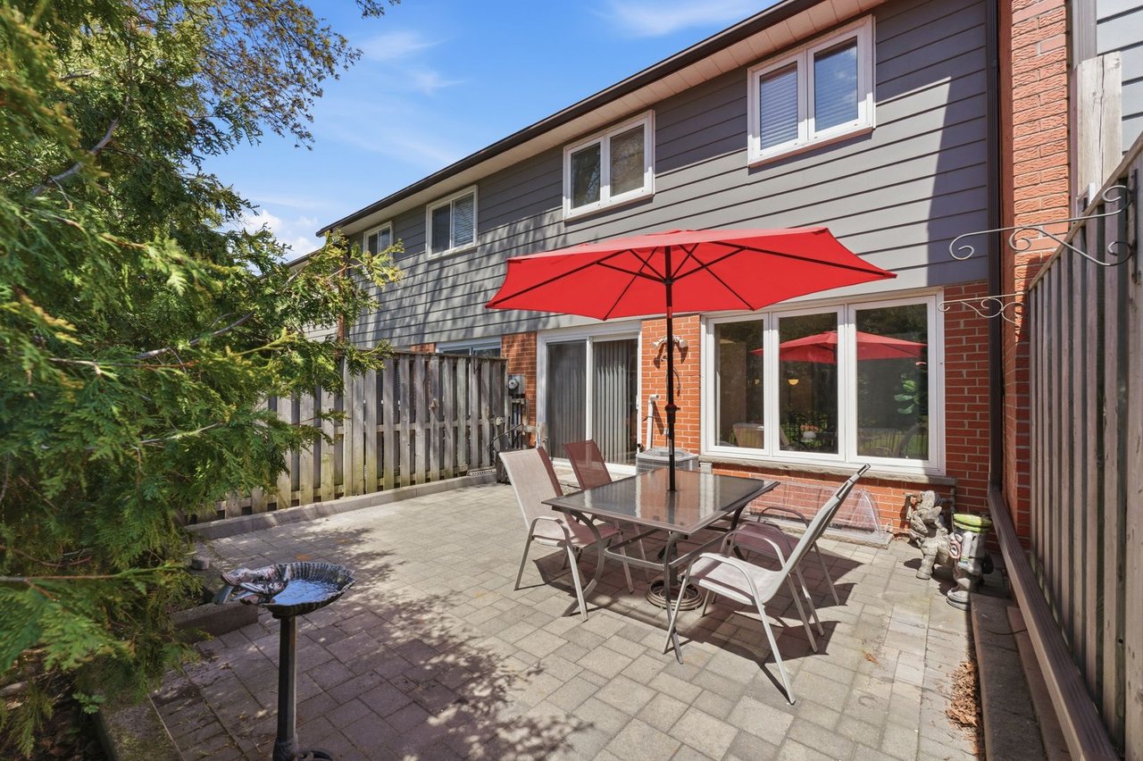 1616 Haig Blvd 5