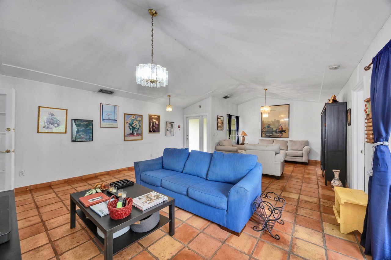 Estate Sale Opportunity in Kendall