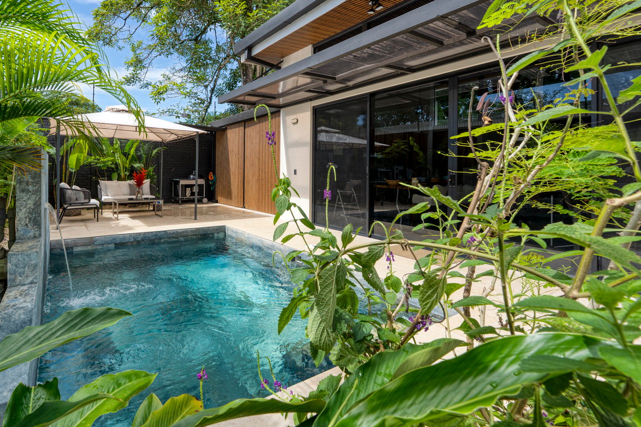 Walkable Uvita Income Home with Expansion Upside