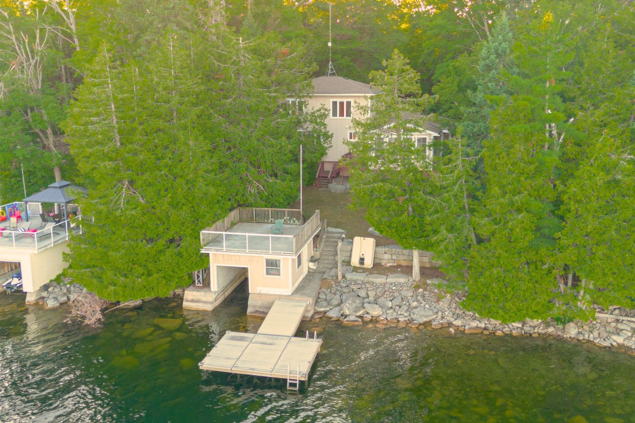 Luxury In Muskoka