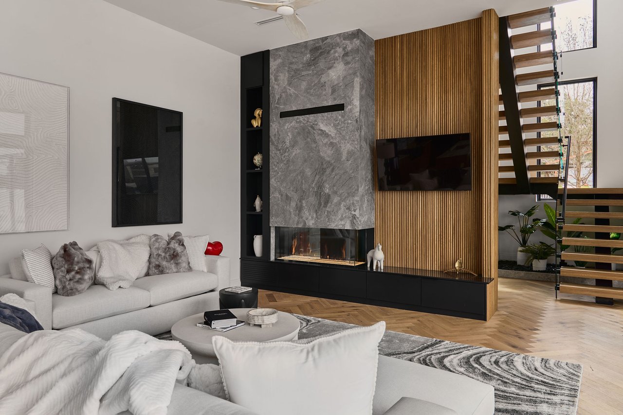 1604 Taylor Gaines Street