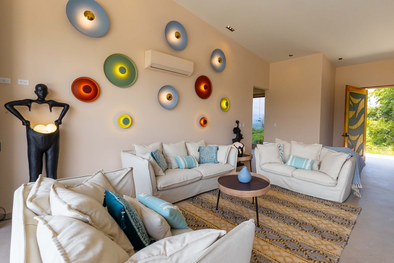 Private Gated Community Modern Luxury Villa Near Marina