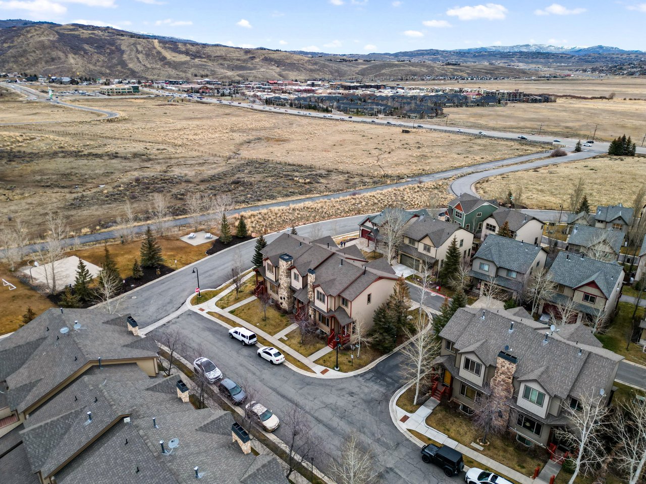 5672 Oslo Lane