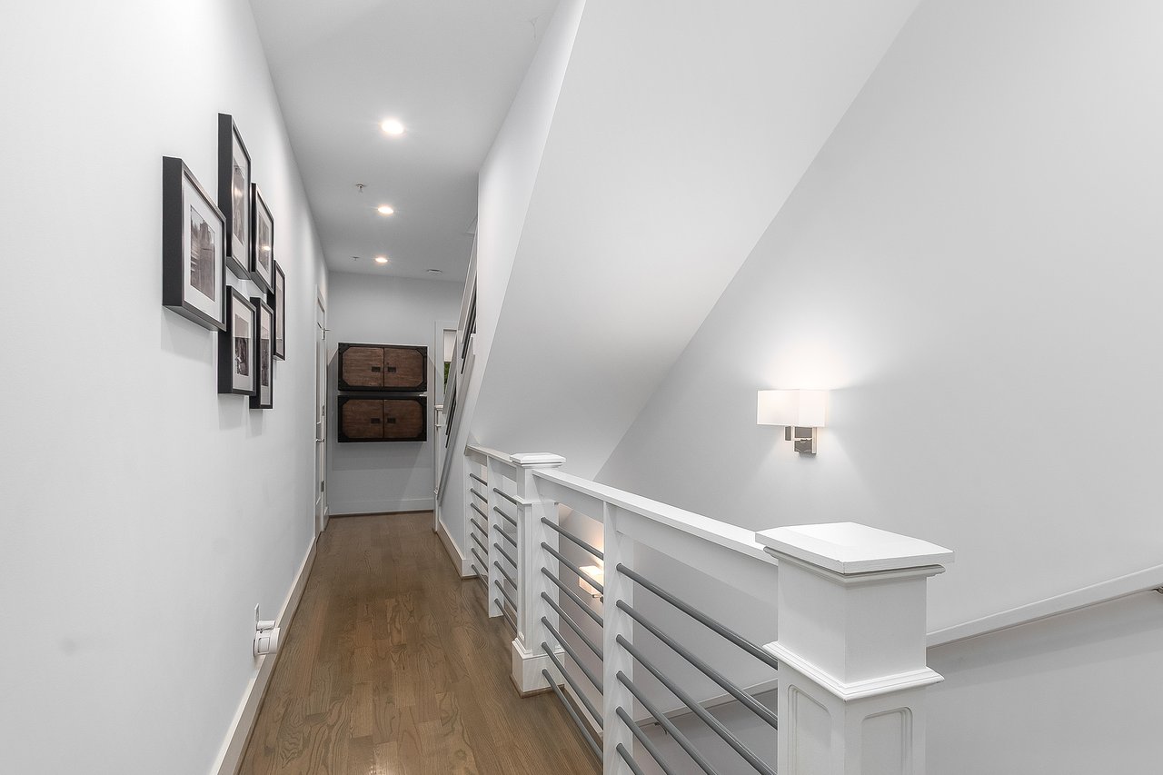 616 Angier Avenue NE Unit 7