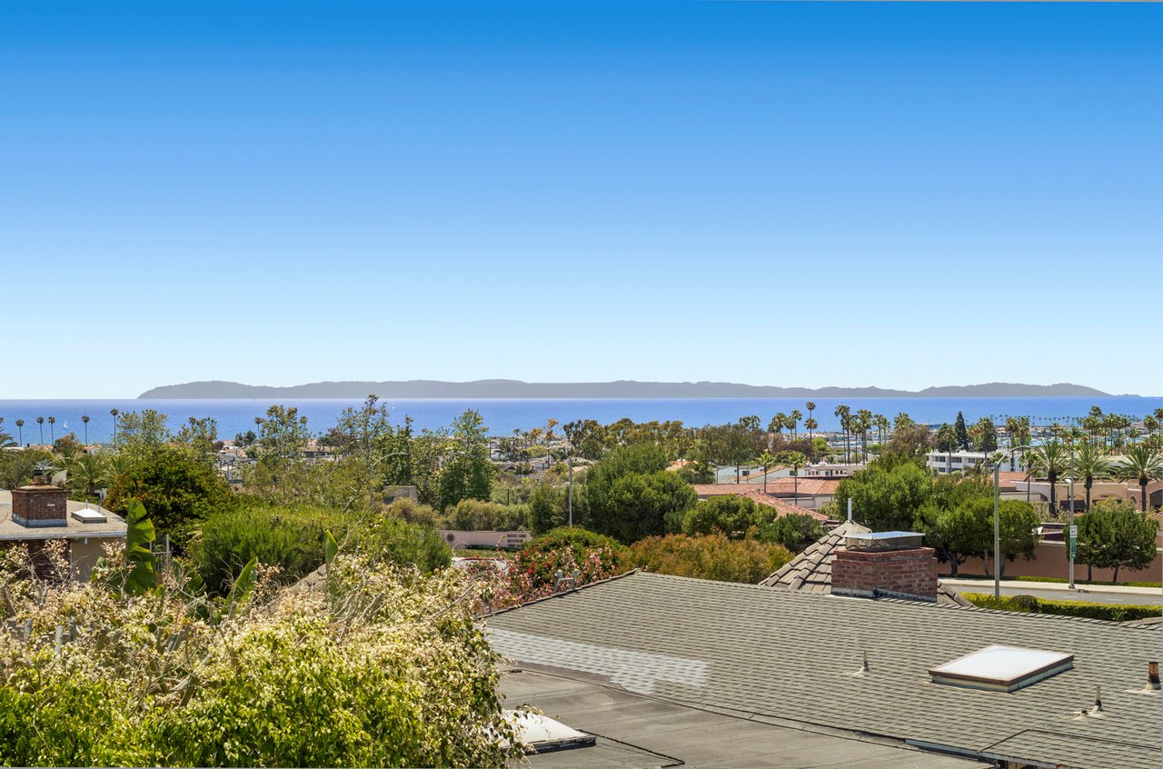 1007 White Sails Way