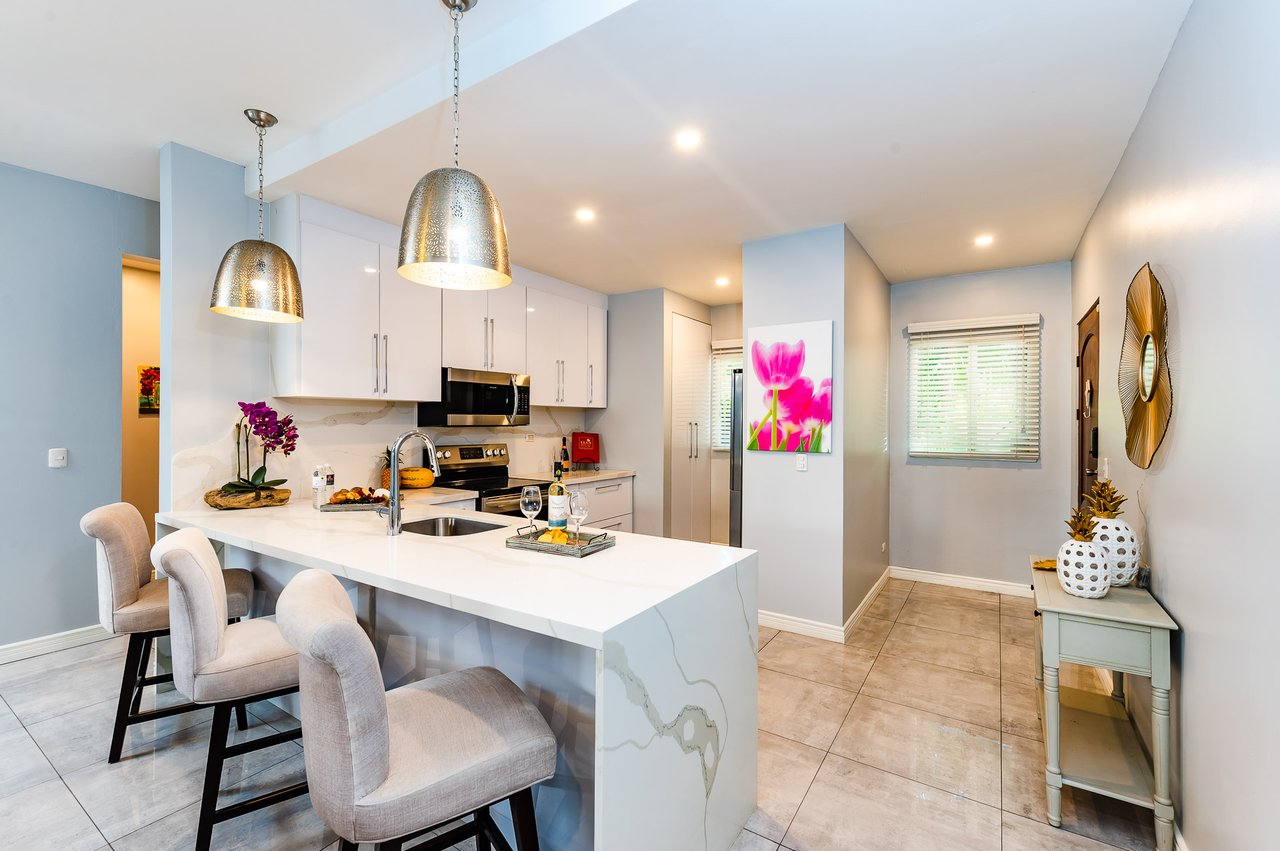 Surfside Place 6 | Renovated Beachside Condo in Surfside Potrero – Prime Location with Pool & Resort-Style Amenities