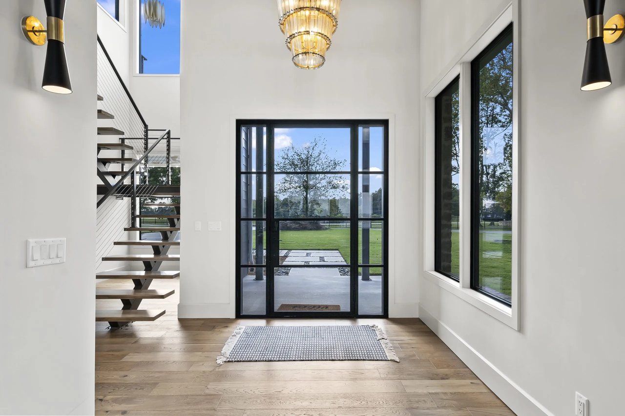 The Place to Stay at Grand Lake: Modern & Moody on Monkey Island - Wyatt Poindexter - The Agency