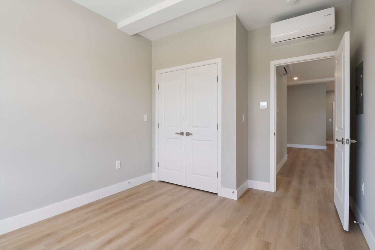 298 Main Street, 3B