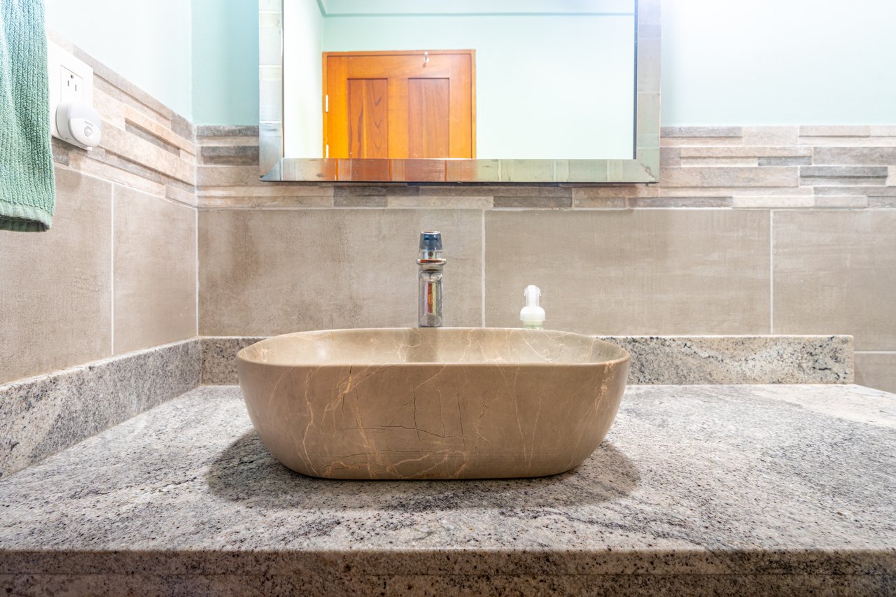 Casa Sea Breeze- Spectacular Ocean-View Home and Guest Villa in Prime Ojochal Location