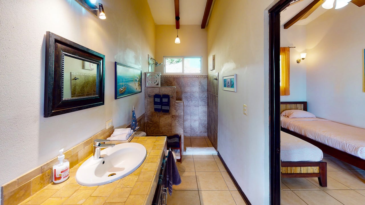 Ocean View Estate Guesthouse, Ojochal, Puntarenas