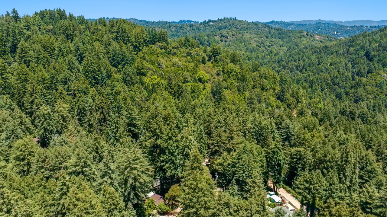 620 Knoll Way, Felton