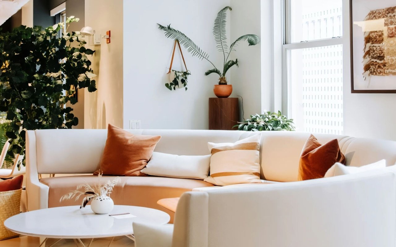 Best Interior Colors for Your Sugarmill Woods Home