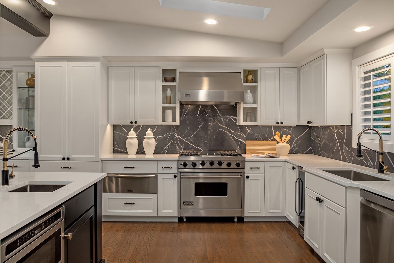 10517 NE 46th Street