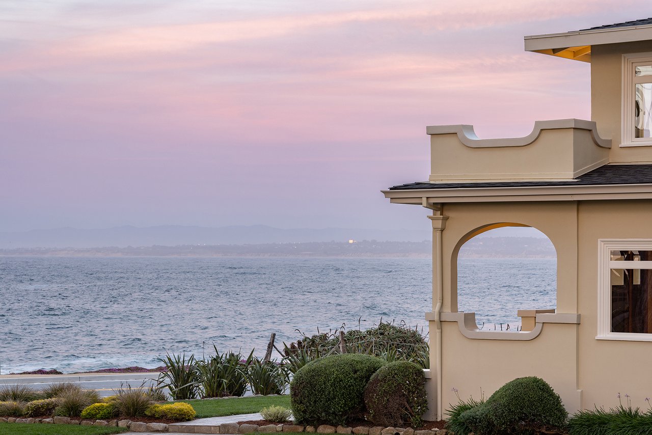 Pacific Grove Estate on Ocean View
