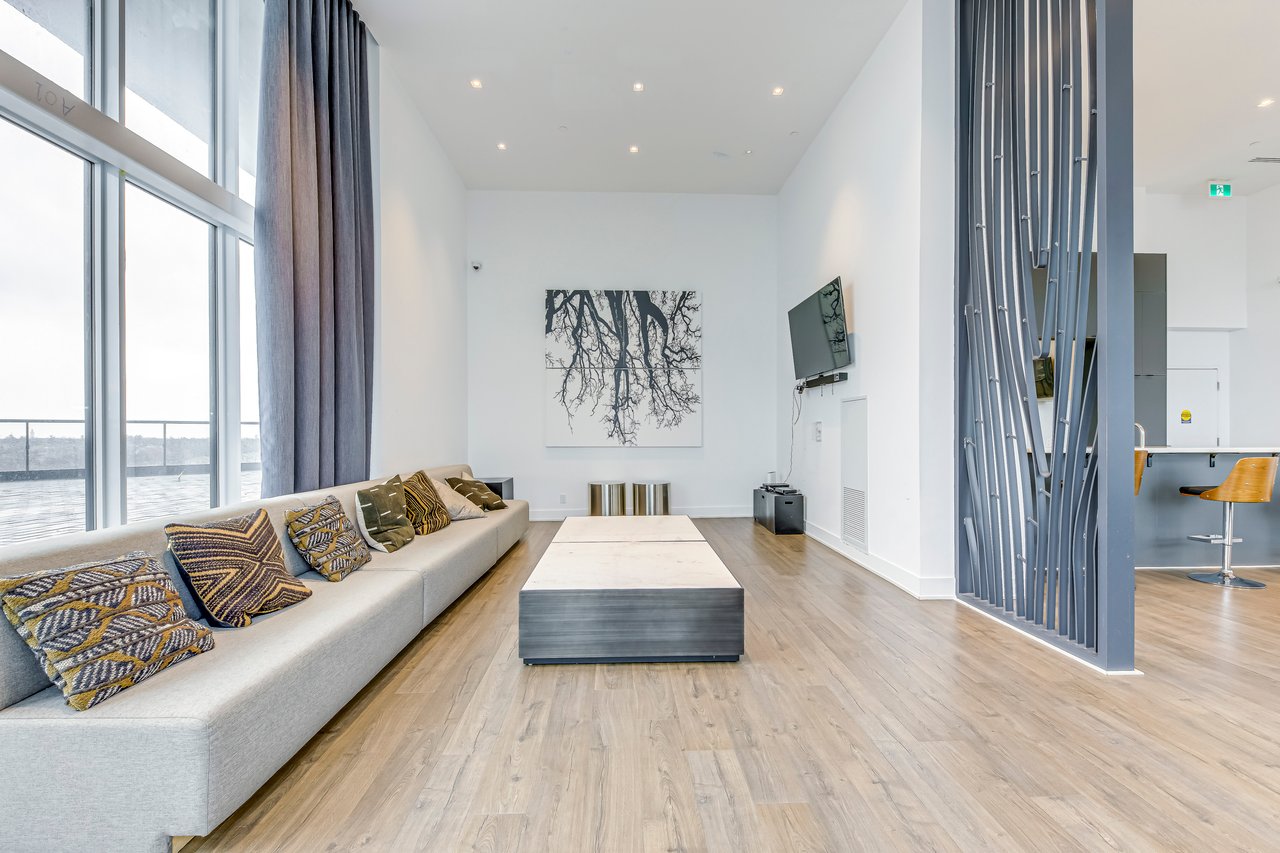 297 Oak Walk Drive #1108