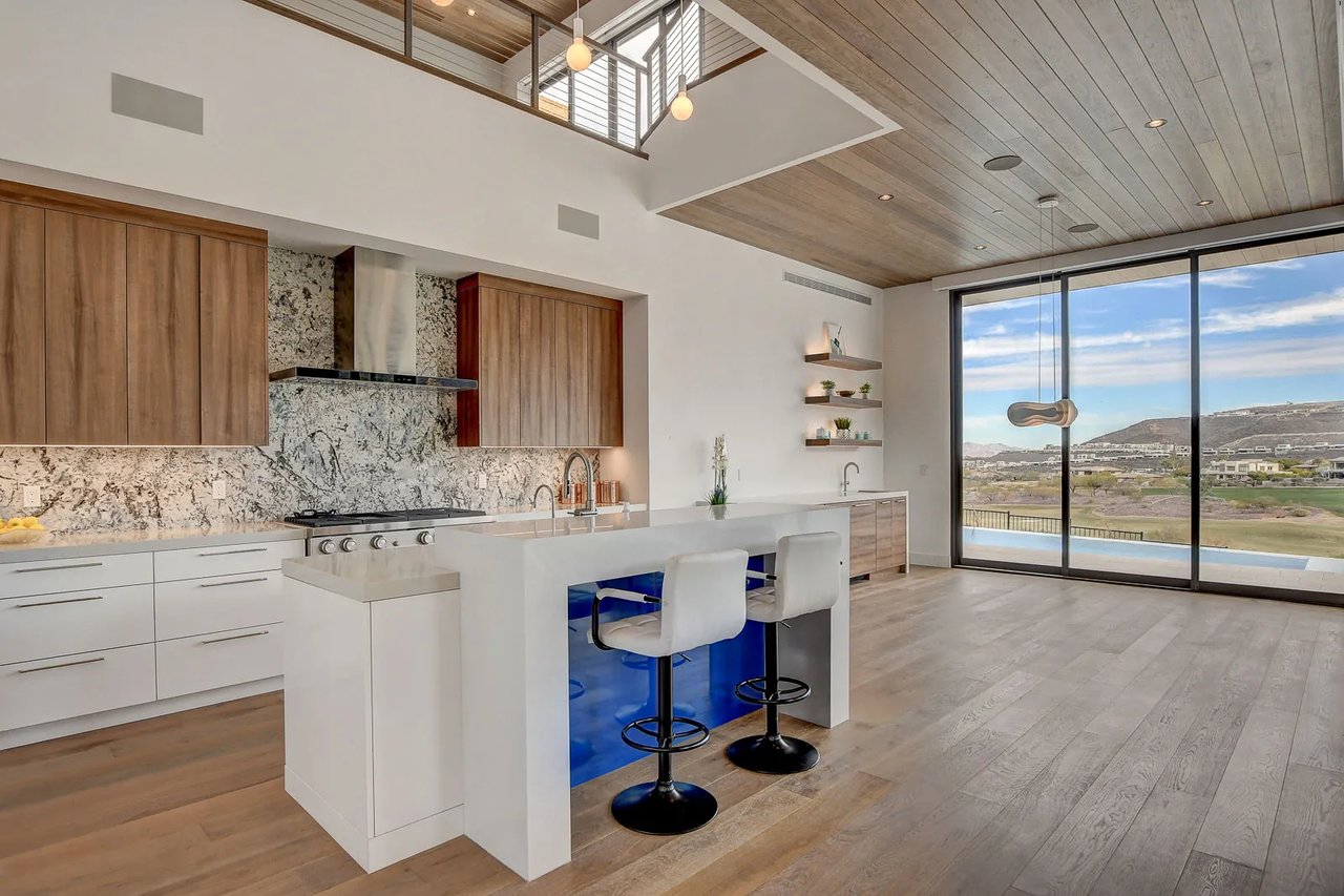 Modern Model Home for Sale in MacDonald Highlands