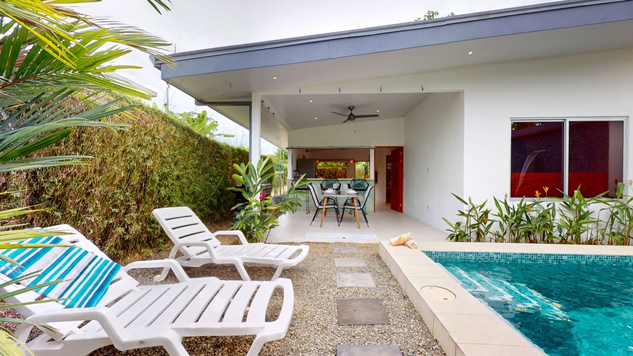 Turnkey Home for Sale in Bahía Uvita, Costa Rica – Walk to the Beach and Marino Ballena National Park