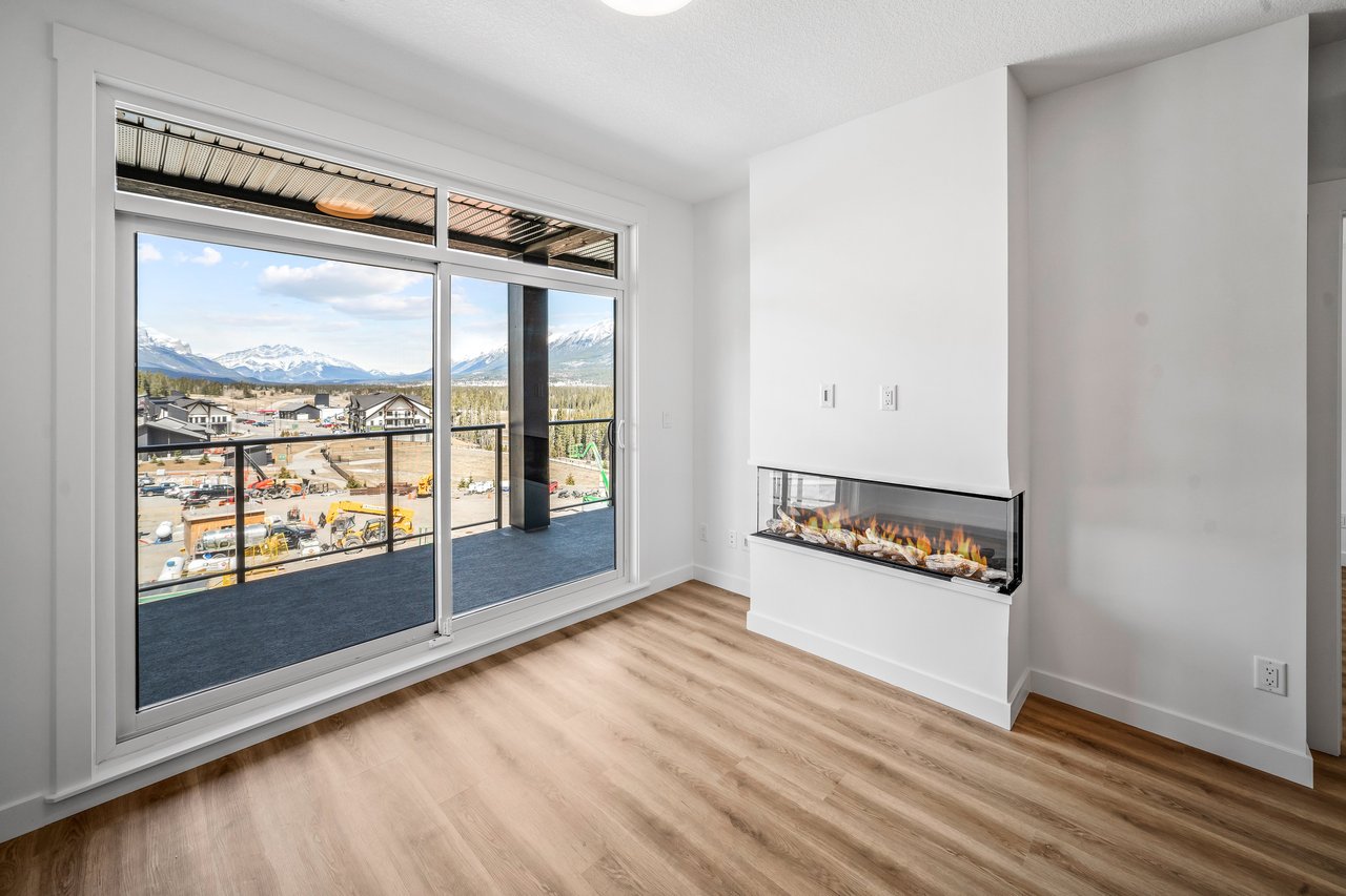 10 Cascade Ridge Unit: 206